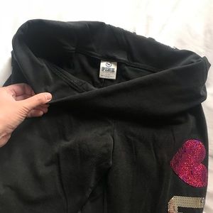 PINK Victoria's Secret Pants - PINK Sequined “Heart Chicago” Yoga Pants, L PINK Victoria's Secret Pants - PINK Sequined “Heart Chicago” Yoga Pants, L